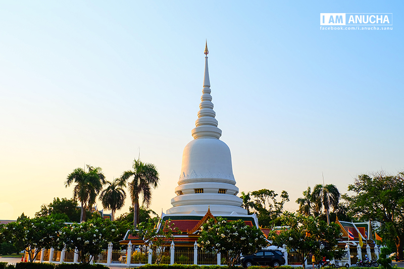 วัดพระศรีฯ